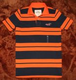 Camiseta Hollister pólo na cor Preta e Laranja Listrada