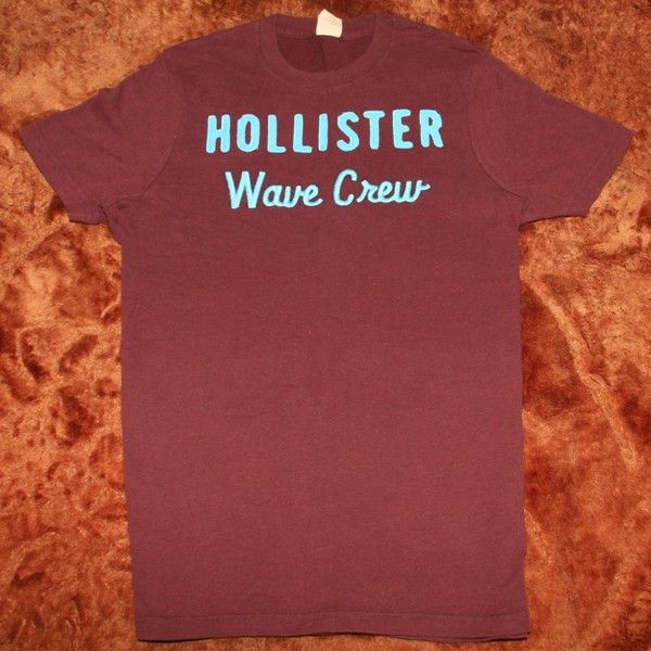 Camiseta Hollister na cor  Vinho Tamanho L