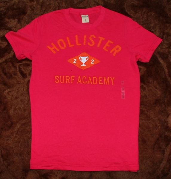 Camiseta Hollister na cor Rosa Tamanho S